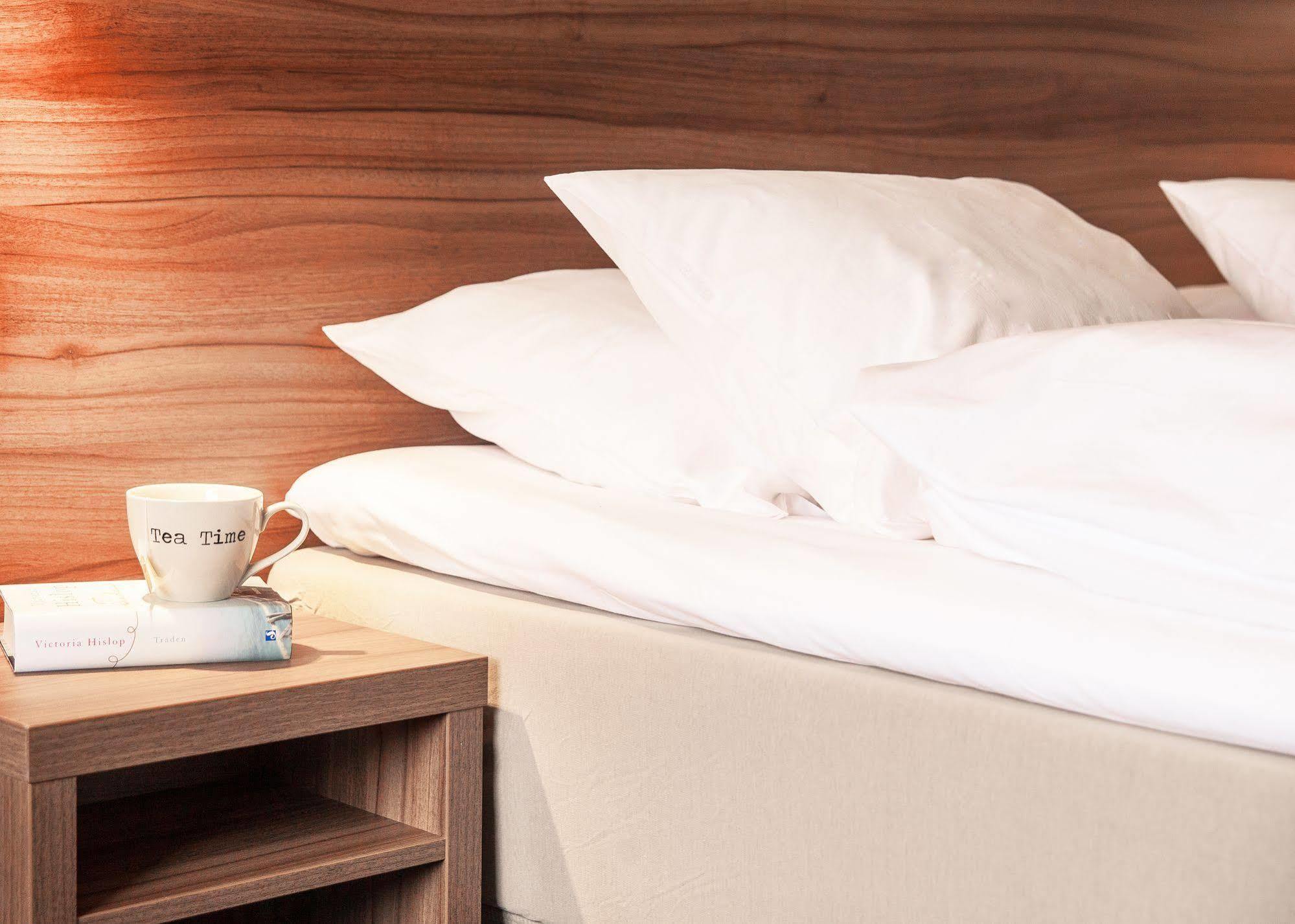 Thon Partner Hotel Отта Экстерьер фото
